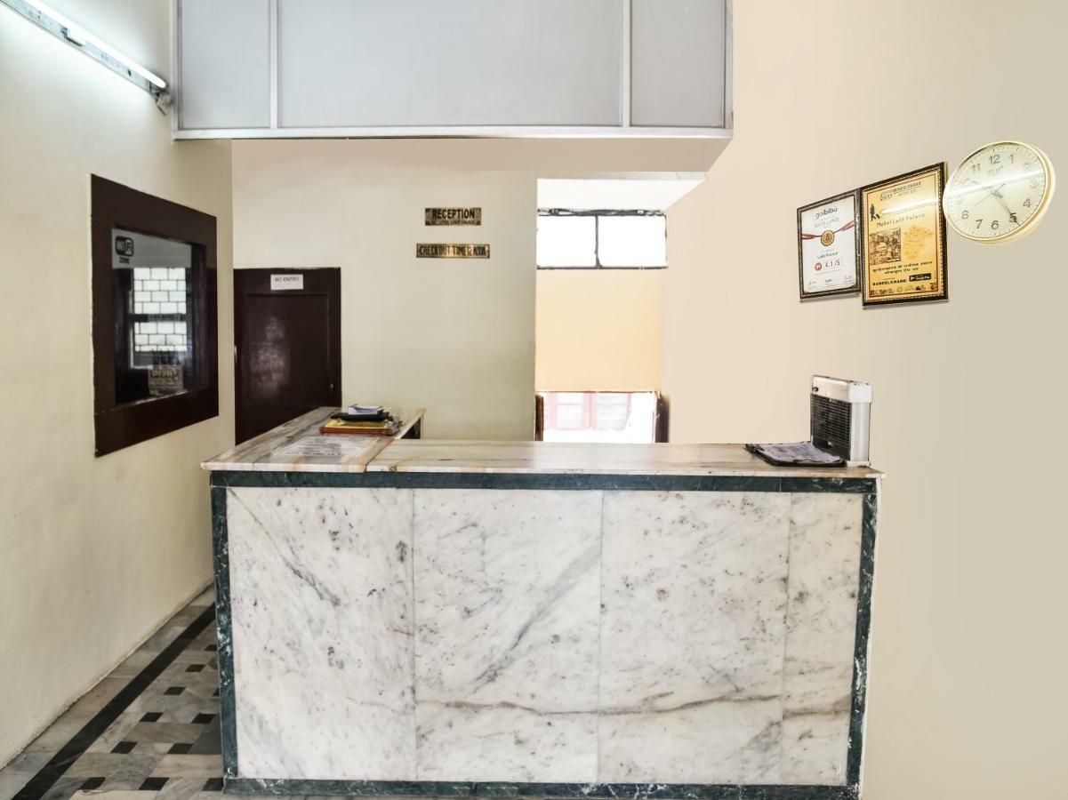 Hotel Lalit Palace Babina Extérieur photo